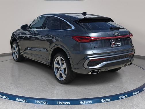 2025 Audi Q5 Sportback Premium Plus