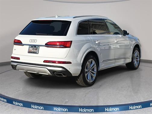 2025 Audi Q7 55 Premium Plus