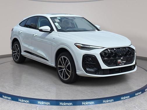 Glacier White Metallic 2026 Audi Q5 Sportback Premium Plus TFSI quattro S tronic
