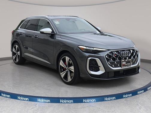 Daytona Gray Pearl Effect 2026 Audi SQ5 3.0T Premium Plus