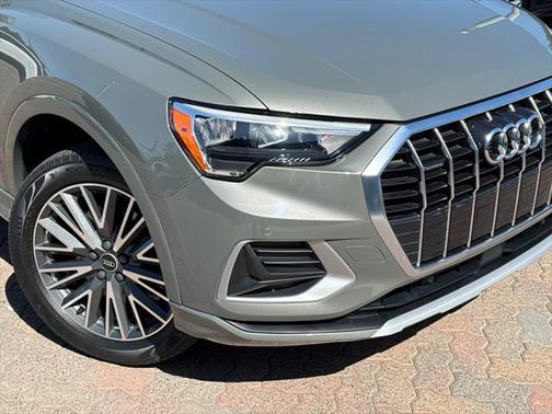 2022 Audi Q3 40 Premium