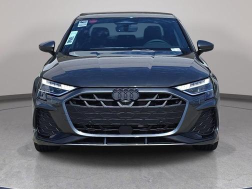 Daytona Gray Pearl Effect 2026 Audi A3 Premium