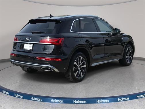 2023 Audi Q5 45 S line Premium