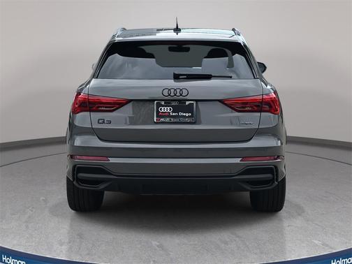 2025 Audi Q3 Premium 45 TFSI S line quattro Tiptronic