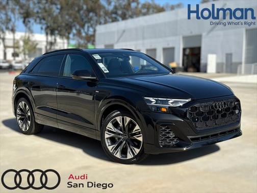2025 Audi Q8 55 Prestige
