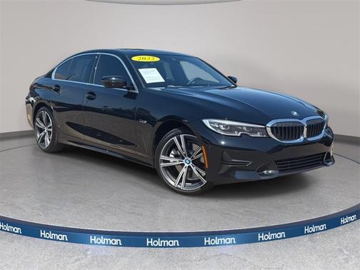 2022 BMW 330e Base