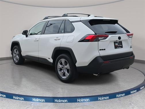 2024 Toyota RAV4 Hybrid LE