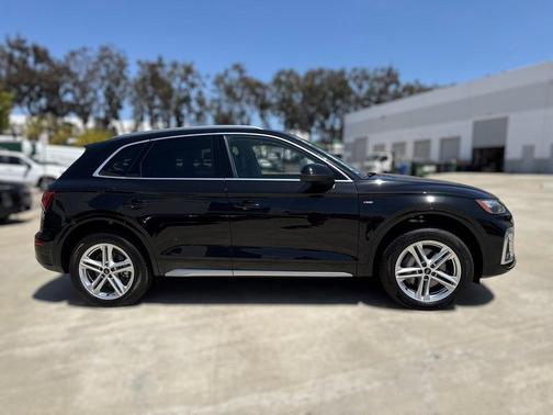 2025 Audi Q5 55 S line Premium Plus