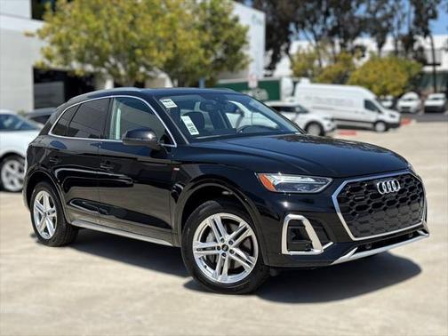 2025 Audi Q5 55 S line Premium Plus