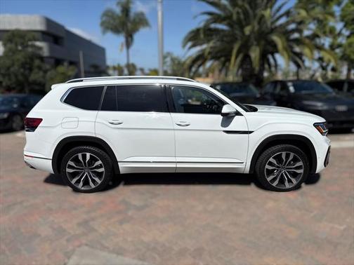 2022 Volkswagen Atlas 3.6L SEL Premium