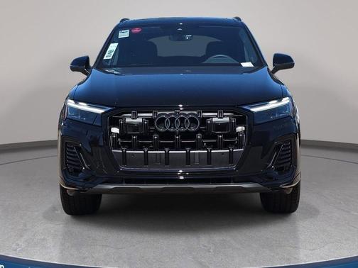 Mythos Black Metallic 2026 Audi Q7 45 Premium Plus