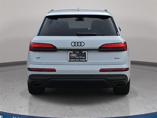 2026 Audi Q7 55 Premium Plus