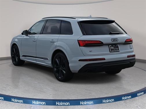 2026 Audi Q7 55 Premium Plus