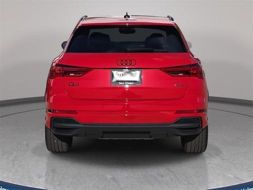 2025 Audi Q3 Premium 45 TFSI S line quattro Tiptronic