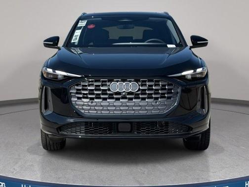 2025 Audi Q5 Premium