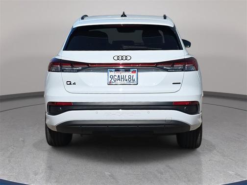 2023 Audi Q4 e-tron Premium Plus 50 quattro