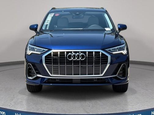 2025 Audi Q3 45 S line Premium Plus