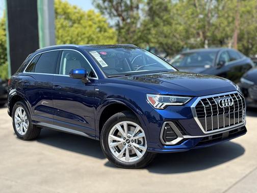 2025 Audi Q3 45 S line Premium Plus