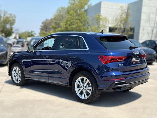2025 Audi Q3 45 S line Premium Plus