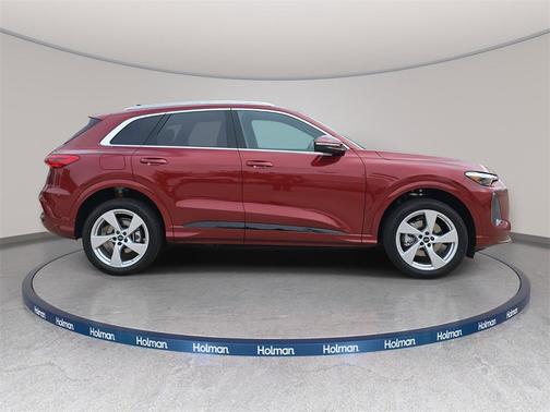 2025 Audi Q5 Premium Plus TFSI quattro S tronic