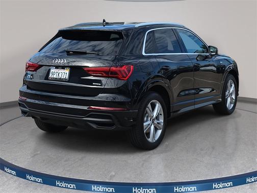 2024 Audi Q3 45 S line Premium Plus