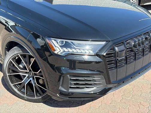 2023 Audi Q7 55 Prestige