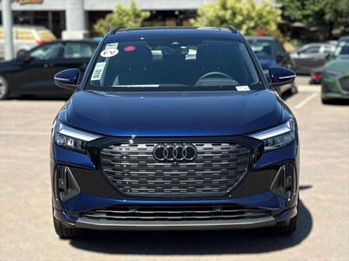 2025 Audi Q4 e-tron Premium Plus 55 quattro