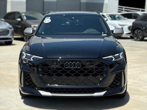 2025 Audi RS Q8 4.0T