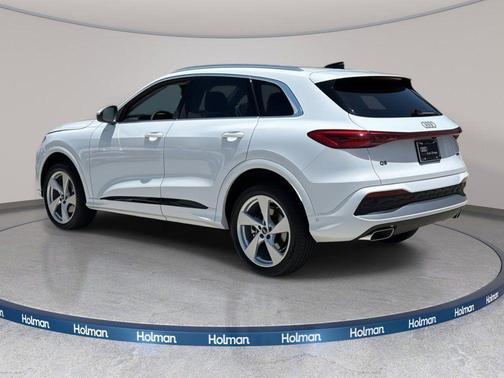 Glacier White 2025 Audi Q5 Premium Plus TFSI quattro S tronic