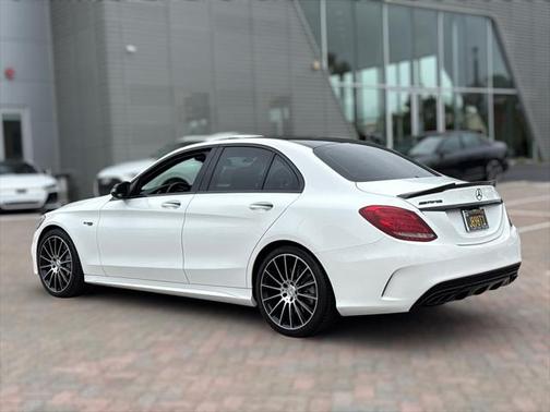 2017 Mercedes-Benz AMG C 43 4MATIC