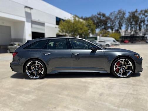 2025 Audi RS 6 Avant 4.0T