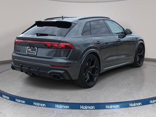 2026 Audi RS Q8 4.0T