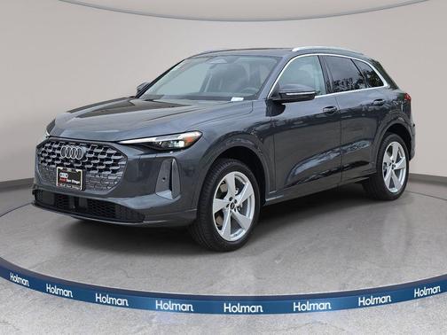 Tambora Gray Metallic 2026 Audi Q5 Premium Plus TFSI quattro S tronic