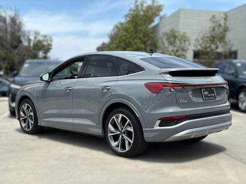 2025 Audi Q4 e-tron Sportback Premium Plus 55 quattro