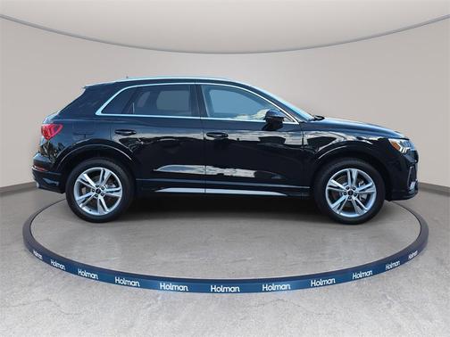 2024 Audi Q3 45 S line Premium Plus