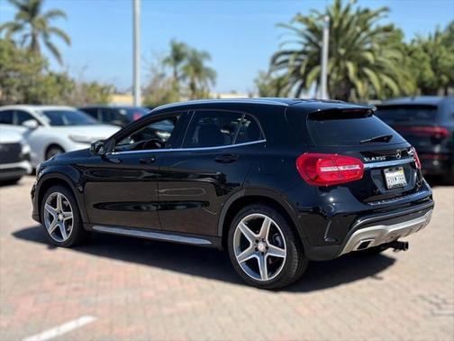 2015 Mercedes-Benz GLA-Class 4MATIC