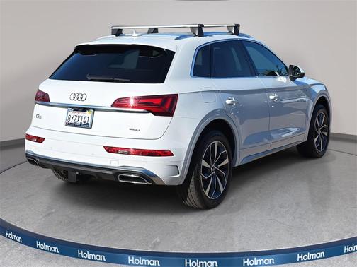 2022 Audi Q5 45 S line Premium Plus