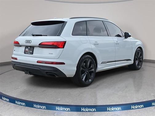2026 Audi Q7 55 Premium Plus