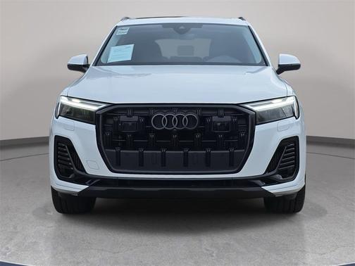 2026 Audi Q7 55 Premium Plus