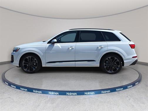 2026 Audi Q7 55 Premium Plus