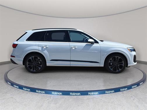 2026 Audi Q7 55 Premium Plus