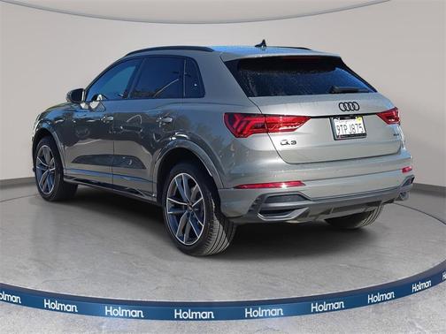 2024 Audi Q3 Premium 45 TFSI S line quattro Tiptronic