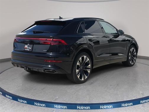 2026 Audi Q8 55 Premium Plus