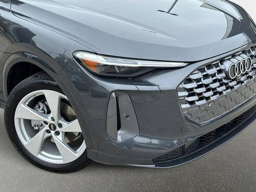 2025 Audi Q5 Premium Plus TFSI quattro S tronic