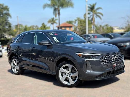 2025 Audi Q5 Premium Plus