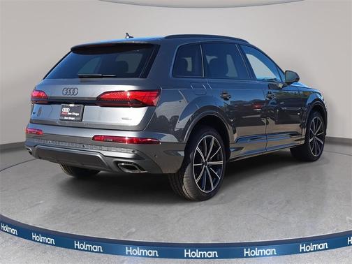 2026 Audi Q7 45 Premium Plus
