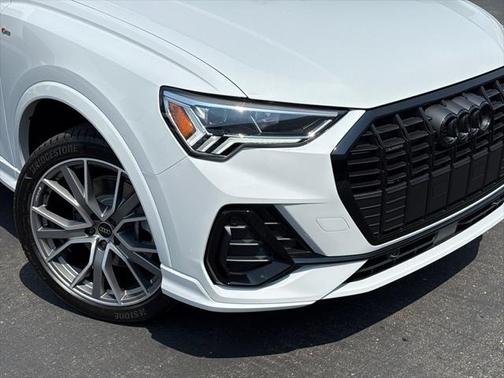 2025 Audi Q3 45 S line Premium Plus