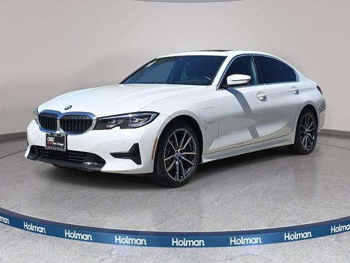 Alpine White 2021 BMW 330e 330e iPerformance