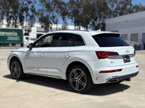 2025 Audi Q5 55 S line Premium Plus