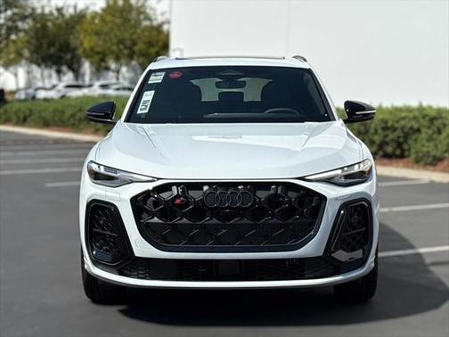 2025 Audi SQ5 3.0T Premium Plus